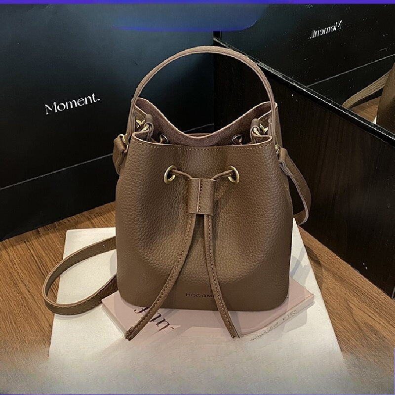 New Bucket Bag, Fashionable and Simple, Large-capacity Handbag for Women, Drawstring Shoulder and Crossbody Bag
