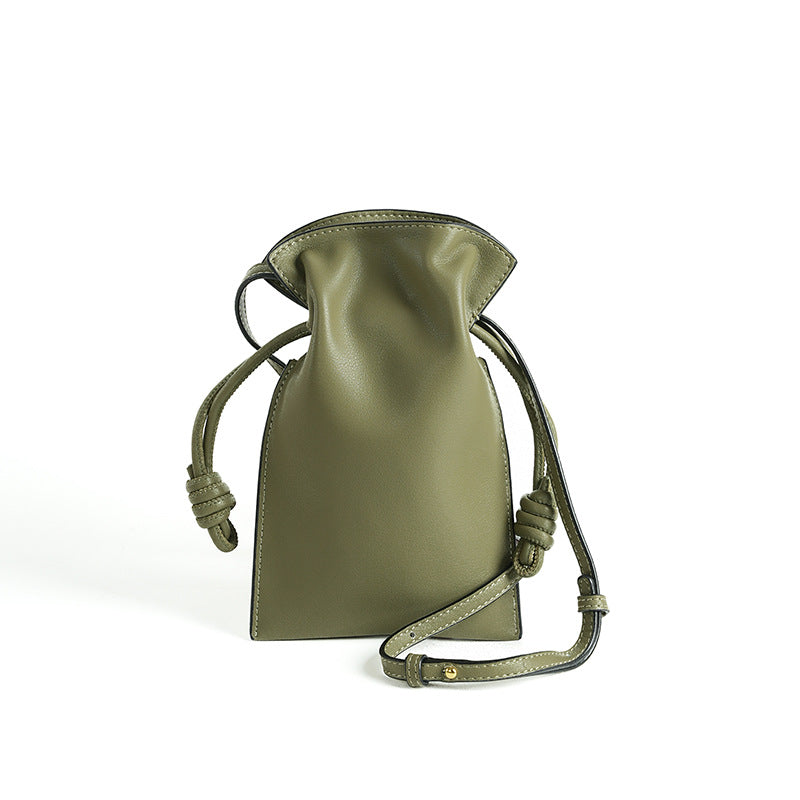 A New Chic Leather Drawstring Bag for Women, Featuring a Premium Shoulder Design, Authentic Leather Crossbody Phone Holder, Trendy And Convenient Style, Perfect for Daily Use