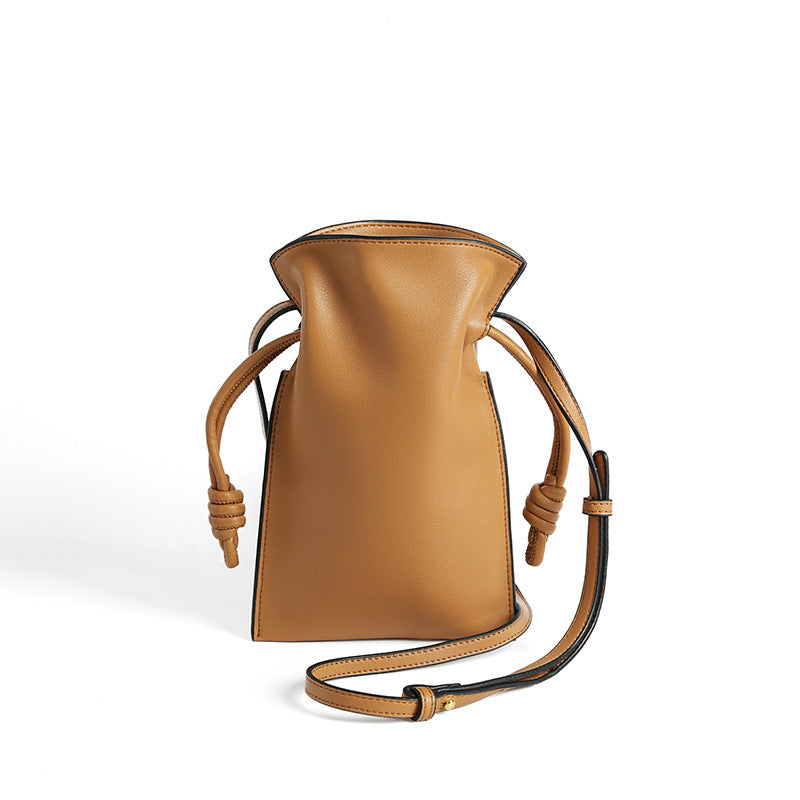 A New Chic Leather Drawstring Bag for Women, Featuring a Premium Shoulder Design, Authentic Leather Crossbody Phone Holder, Trendy And Convenient Style, Perfect for Daily Use