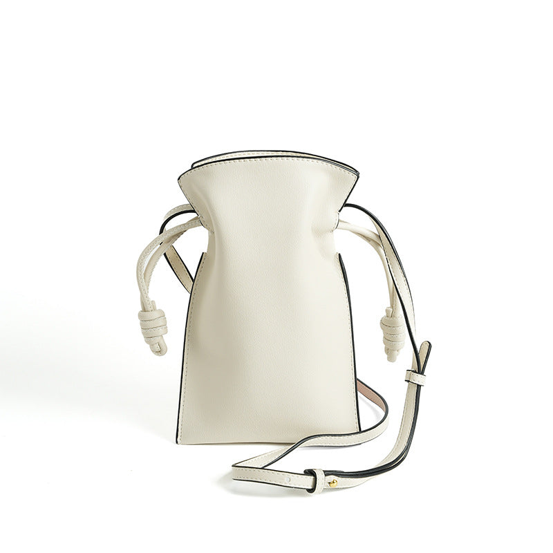 A New Chic Leather Drawstring Bag for Women, Featuring a Premium Shoulder Design, Authentic Leather Crossbody Phone Holder, Trendy And Convenient Style, Perfect for Daily Use